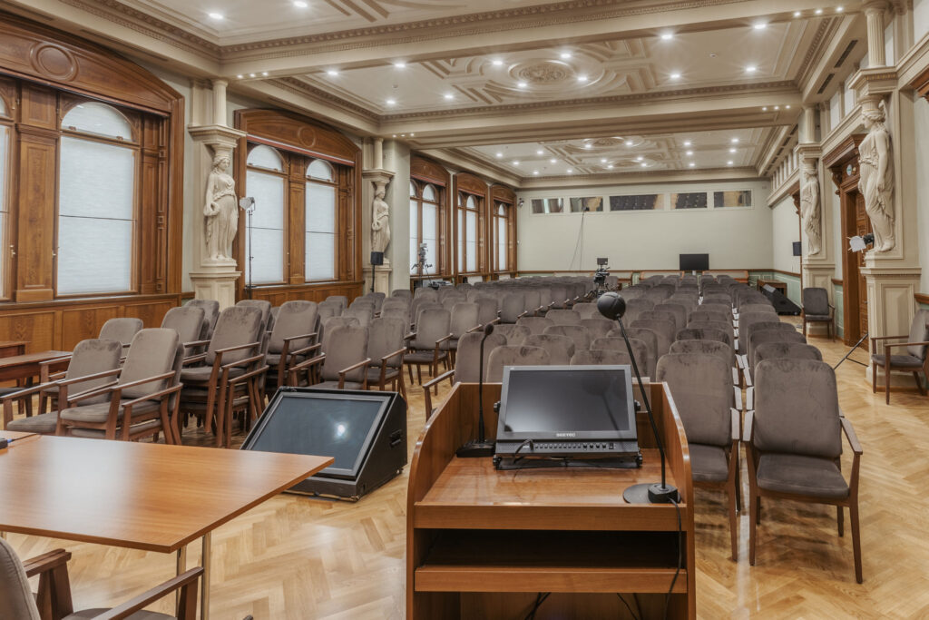 MTA Székház Nagyterem pulpitus